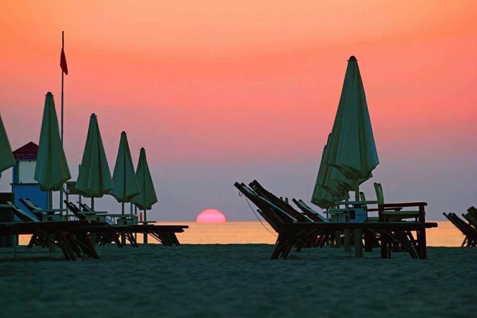 Hotel Mondial เบลลาเรีย-อีเจอา มารีนา ภายนอก รูปภาพ